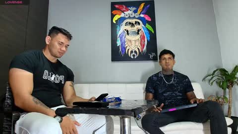 Snapshot of gendersonfit chatting on December 2024 08:32:01 PM gendersonfit online show from December 2024 08:32:01 PM