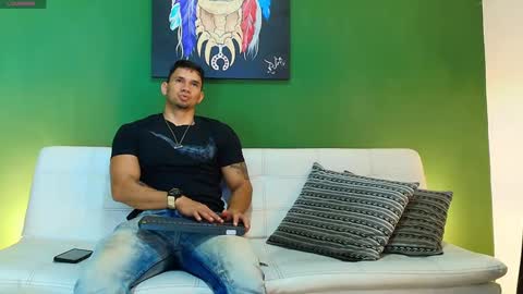 Snapshot of gendersonfit chatting on September 2025 10:13:02 PM gendersonfit online show from September 2025 10:13:02 PM