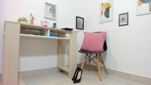 Snapshot of genesis_torres chatting on October 2025 04:45:01 AM Genesis online show from October 2025 04:45:01 AM