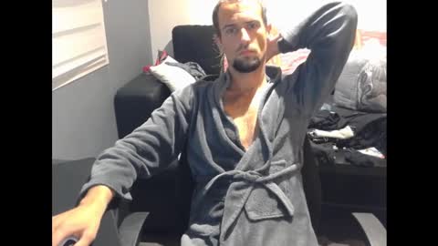 Snapshot of genie_lamps chatting on December 2024 10:32:01 PM Edouard online show from December 2024 10:32:01 PM