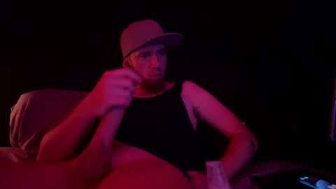 Snapshot of genitalwars chatting on November 2025 01:51:01 PM genitalwars online show from November 2025 01:51:01 PM