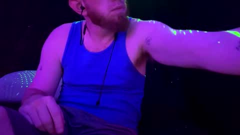 Snapshot of genitalwars chatting on November 2025 06:19:02 AM genitalwars online show from November 2025 06:19:02 AM