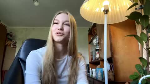 Snapshot of gennacastillion chatting on June 2026 07:21:02 AM Casti online show from June 2026 07:21:02 AM