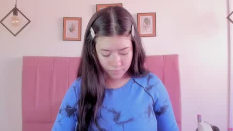 Sofia online show from September 2025 08:58:02 PM