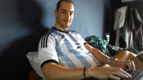 Snapshot of genraro69 chatting on June 2026 01:57:01 PM Genaro online show from June 2026 01:57:01 PM