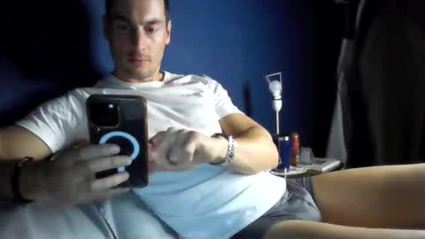 Snapshot of genraro69 chatting on June 2026 04:27:01 AM Genaro online show from June 2026 04:27:01 AM
