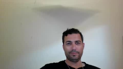 Snapshot of genteldevil chatting on June 2026 10:59:01 PM genteldevil online show from June 2026 10:59:01 PM