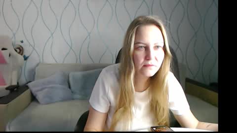 Alice online show from December 2025 12:44:02 PM