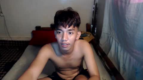 Rayl online show from October 2025 02:48:02 AM