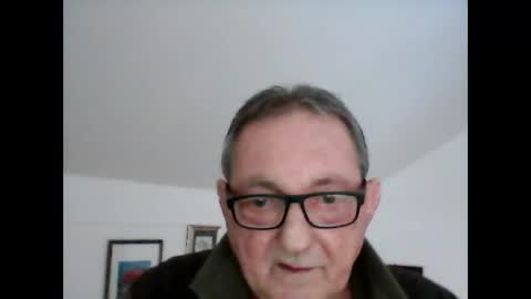 Snapshot of georg1412 chatting on February 2025 01:19:02 PM georg1412 online show from February 2025 01:19:02 PM