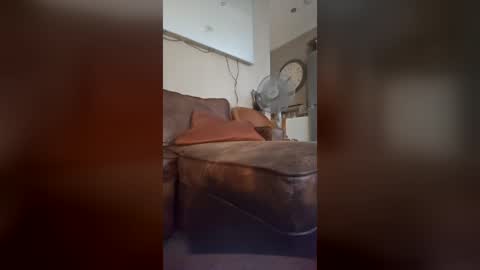 Snapshot of georgemac2405 chatting on June 2026 06:40:01 PM georgemac2405 online show from June 2026 06:40:01 PM
