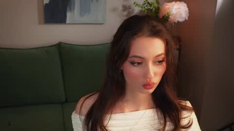 Snapshot of georgiamorandi chatting on January 2025 10:54:01 AM georgiamorandi online show from January 2025 10:54:01 AM