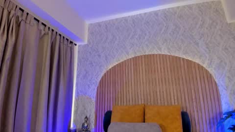 Kendal  online show from March 2026 03:51:02 PM