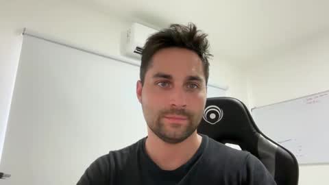 Snapshot of german_pecol chatting on January 2025 06:56:02 PM german_pecol online show from January 2025 06:56:02 PM