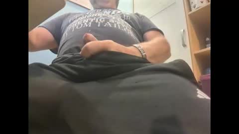 chaten and looking for fun online show from June 2026 09:08:02 PM