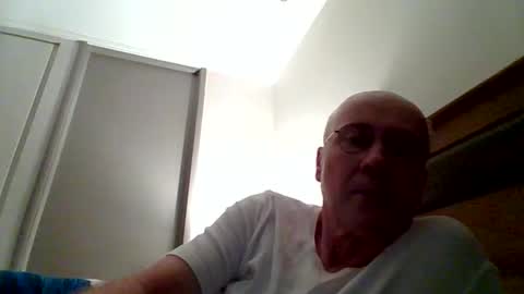 Snapshot of germansocksman4boys chatting on November 2025 02:21:02 AM germansocksman4boys online show from November 2025 02:21:02 AM