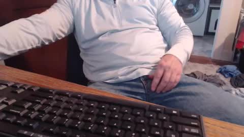 Snapshot of gethoggy chatting on October 2025 06:52:02 PM gethoggy online show from October 2025 06:52:02 PM