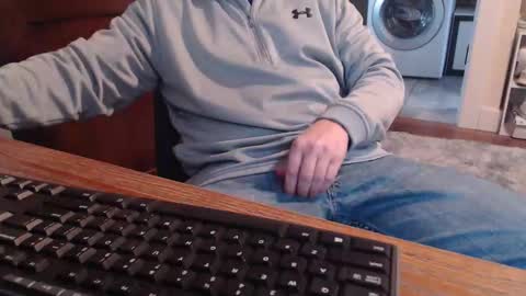 gethoggy online show from December 2025 06:59:01 PM