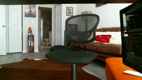 Snapshot of gettingin78 chatting on December 2024 12:49:01 PM gettingin78 online show from December 2024 12:49:01 PM