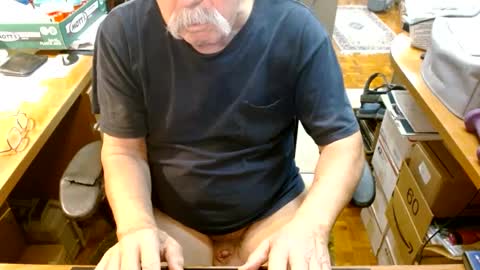 Snapshot of gfhdhr2 chatting on March 2025 06:15:02 AM gfhdhr2 online show from March 2025 06:15:02 AM