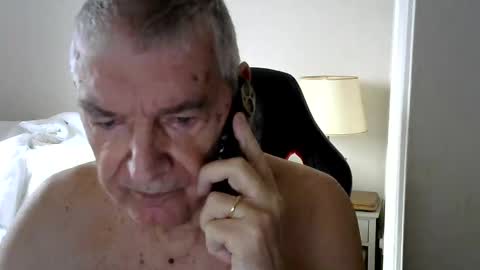 Gisse online show from December 2024 01:18:01 PM