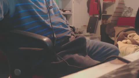 Snapshot of ghostatitude chatting on February 2025 09:54:01 PM ghostatitude online show from February 2025 09:54:01 PM