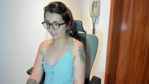 Snapshot of ghostcrimson chatting on December 2024 02:31:01 AM andy online show from December 2024 02:31:01 AM