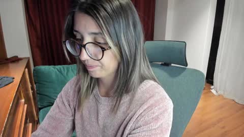 Snapshot of ghostcrimson chatting on January 2025 04:41:01 AM andy online show from January 2025 04:41:01 AM