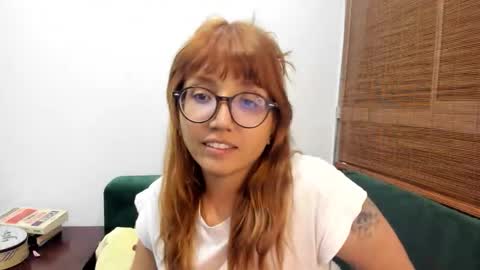 Snapshot of ghostcrimson chatting on November 2025 02:33:02 AM andy online show from November 2025 02:33:02 AM