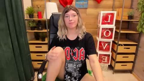 Sweety online show from February 2025 08:36:02 PM