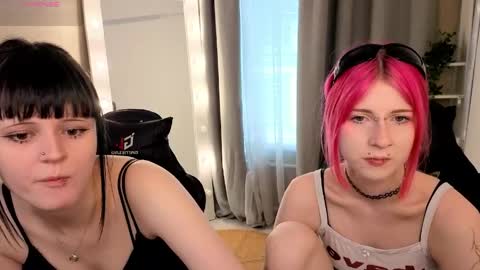 Snapshot of ghostrebell chatting on June 2026 01:35:01 PM Alice and Michelle online show from June 2026 01:35:01 PM