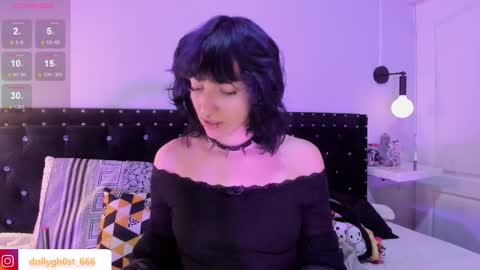 Allison  online show from March 2026 08:02:02 PM