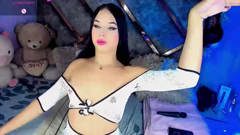 Gia Ferrara online show from October 2025 11:39:01 PM