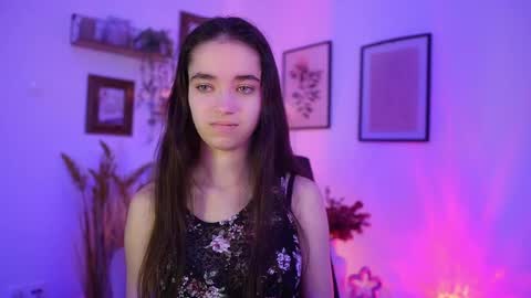 Gia Paige18 online show from November 2025 09:22:02 AM