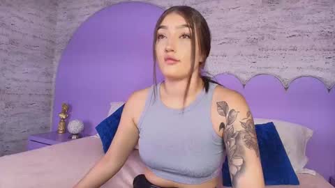 Gia online show from March 2026 07:41:01 PM