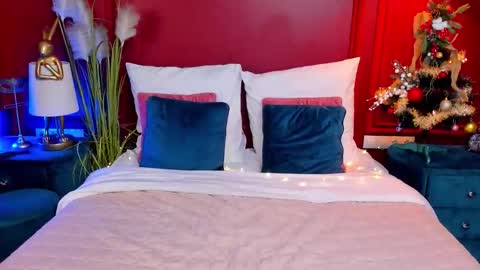 Gia online show from December 2025 06:20:02 AM