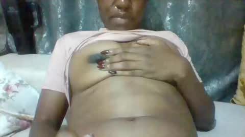 gianna98 online show from November 2025 09:08:02 AM