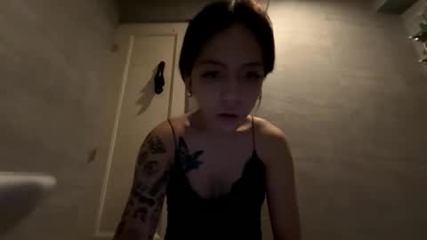 gianna lusty online show from April 2026 02:28:01 PM