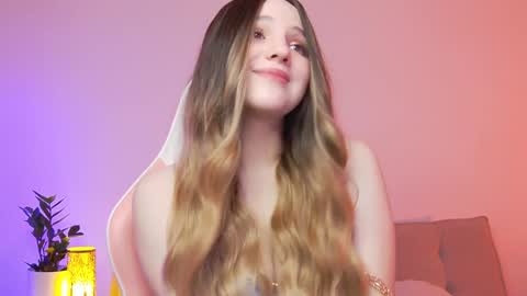 Roxy online show from January 2025 09:00:01 PM