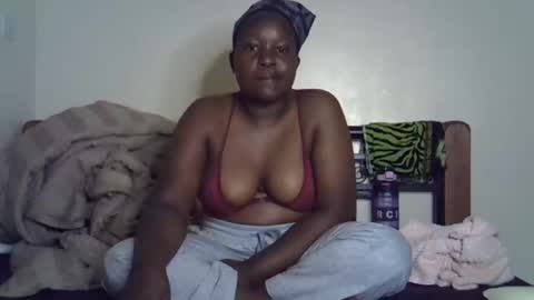 Giannah online show from October 2025 08:07:01 PM