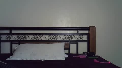 Giannah online show from October 2025 10:22:01 PM