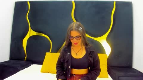 GiannaJohnson online show from November 2025 03:10:02 AM