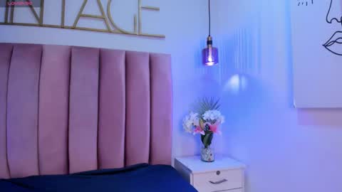 giannasue online show from January 2025 11:43:02 PM