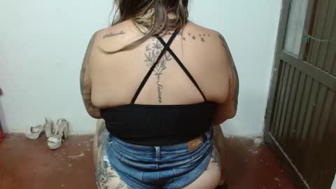 Snapshot of giannaswift chatting on December 2025 05:07:02 PM Gianna.. online show from December 2025 05:07:02 PM