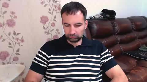 Gianni online show from October 2025 08:59:01 AM