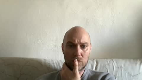 giannipaciotti online show from April 2026 12:08:02 PM