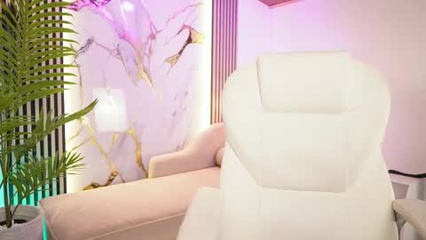 gianovak online show from November 2025 11:32:02 AM