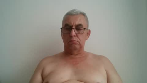 gigi1970 online show from June 2026 12:22:01 PM