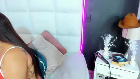 Gigi  online show from July 2026 12:10:01 PM