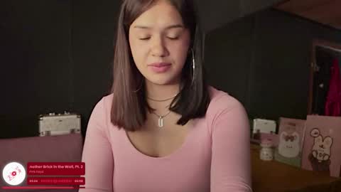 Snapshot of gigifontaine_ chatting on September 2025 06:13:01 PM Gigi independet model P online show from September 2025 06:13:01 PM